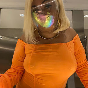 Meet your Posher, Christal